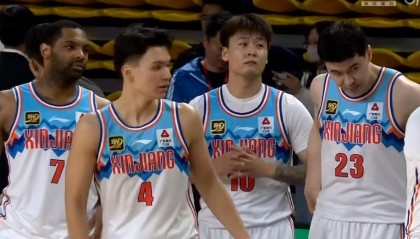 新疆男篮考察两名大外援，达卡里场均24.8+13.6，巴尔文场均18+12